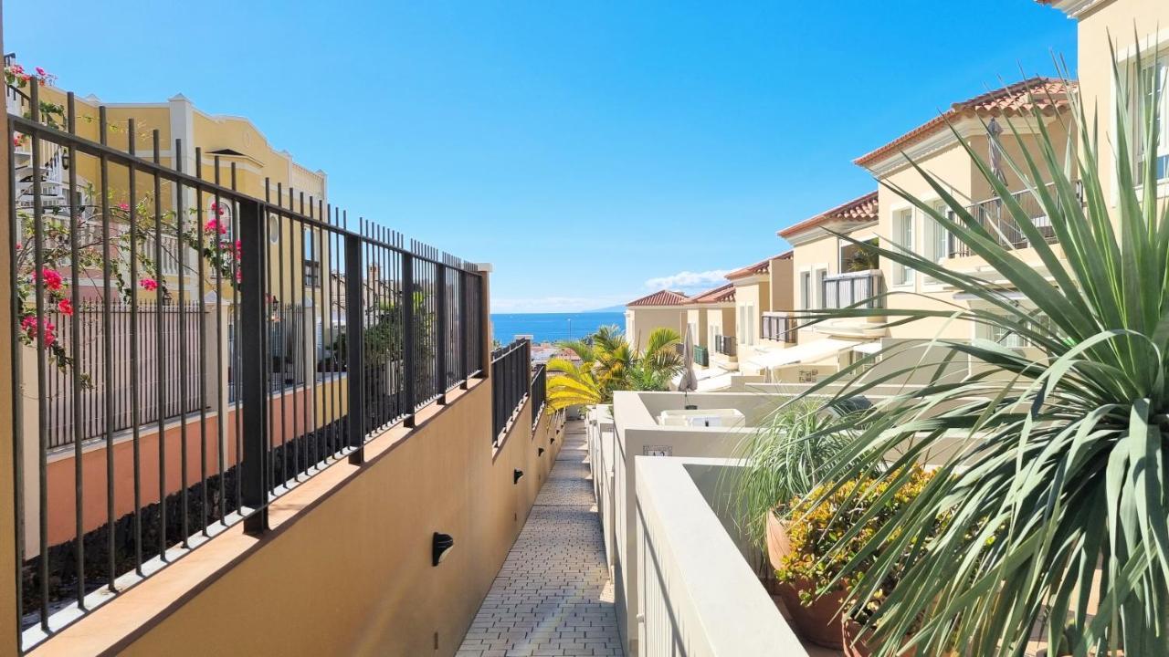 Lovely Apartment With Big Sunny Terrace ปาล์ม-มาร์ ภายนอก รูปภาพ